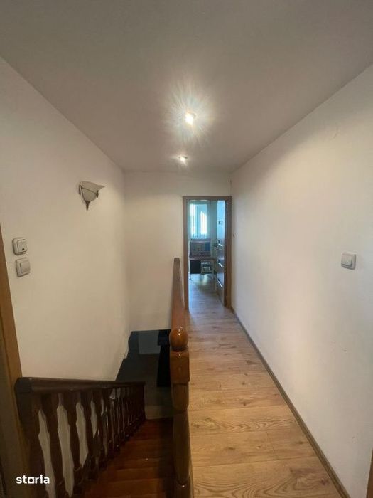 Casa individuala 200 mp, teren 4.5 ari, zona Vasile Alecsandri