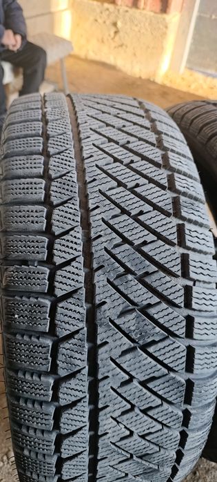 Диски с шинами ..