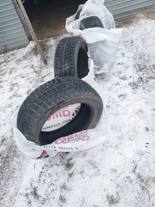 Продам б/у шины.