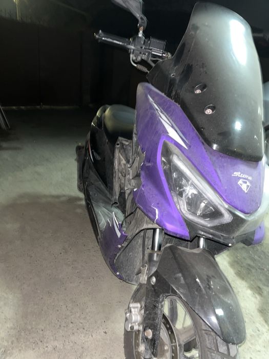 Мопед макси.