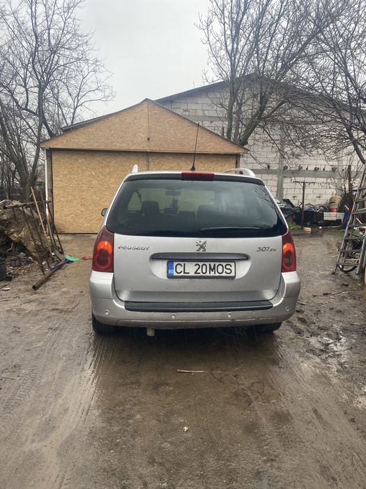 Vand sau schimb peugeot