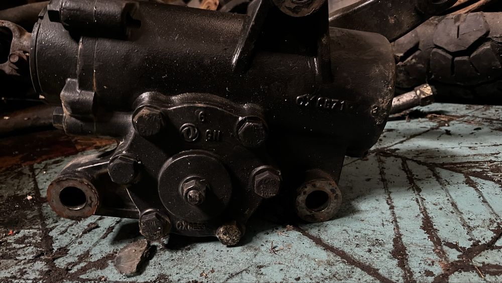 Продам рулевую колонку донфенг гур насос