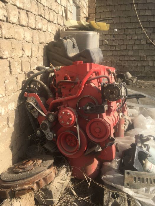 Shacman dvigatel sotiladi