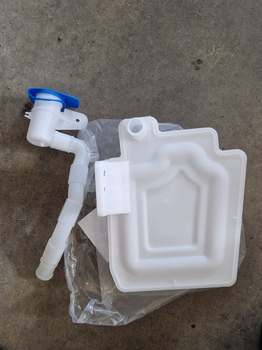 Казанче за чистачки Голф 5