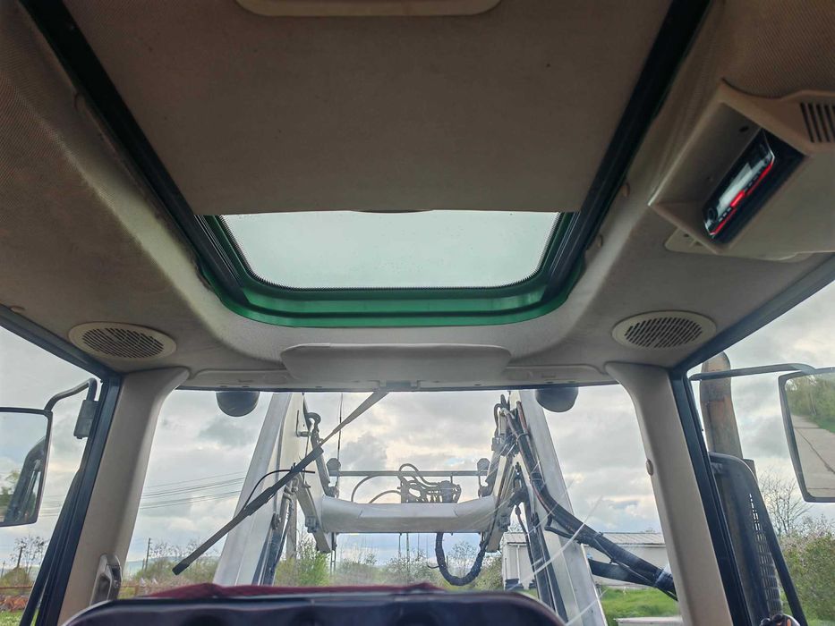 Tractor John Deere 6230 cu incarcator frontal Mailleux