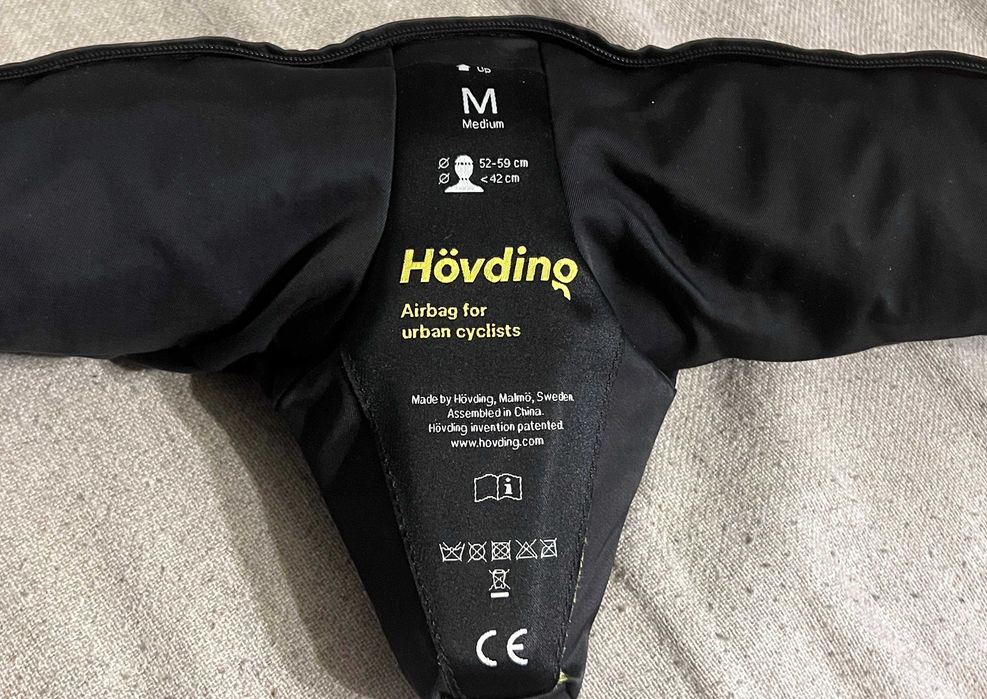 Casca airbag bicicleta Hövding M protectie urbana