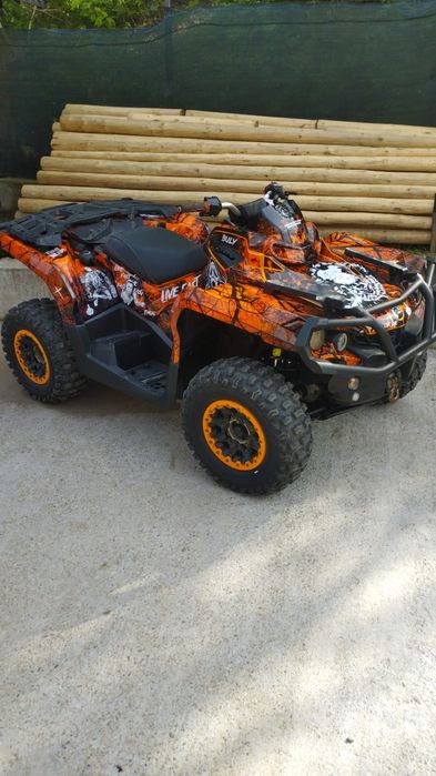 Vând atv can-am 650