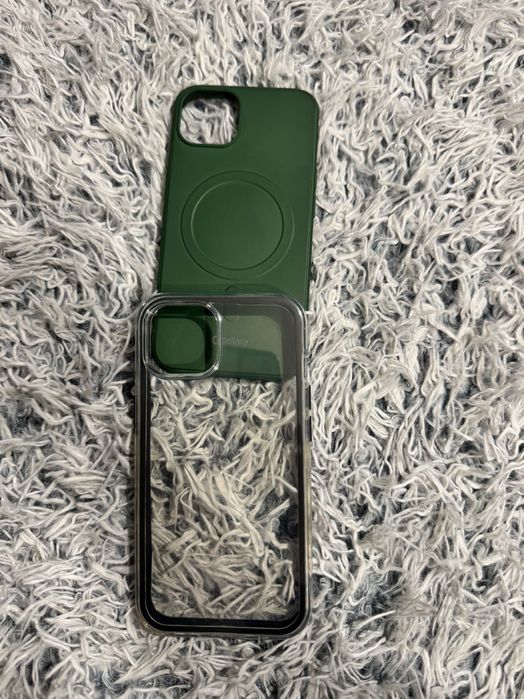 Se vinde telefon model IPhone 13