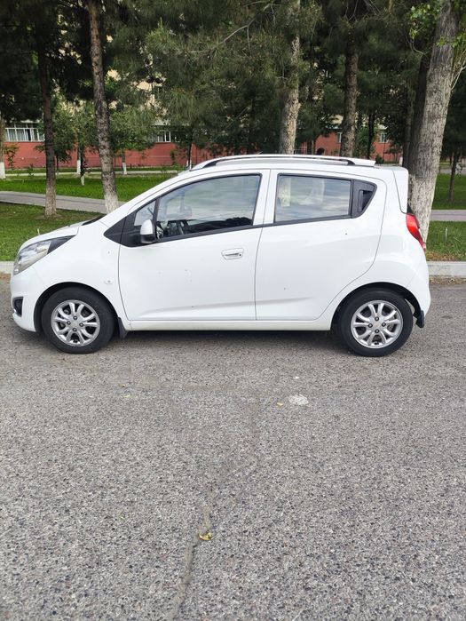 Chevrolet Spark 2022 — 4