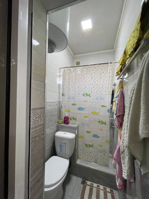 Uchaska sotiladi Ona bola ro'parasi o'tkir mahalla. 4.34 soth