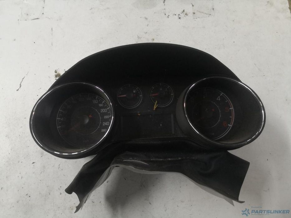 Ceasuri Bord Fiat Bravo (198) [ 2008 - 2014 ] Oem 5550019804