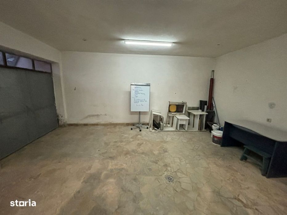 Casa de inchiriat, 180 mp, Andrei Muresanu, 6 parcari, garaj terasa, z