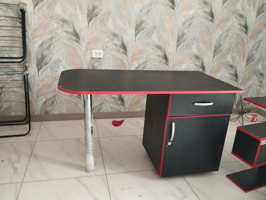 Продается мебель для салона