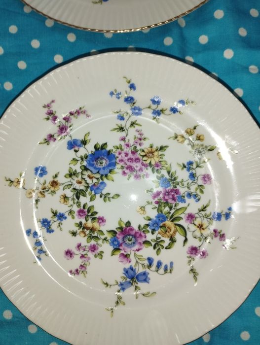 Продам посуду,чайный сервиз