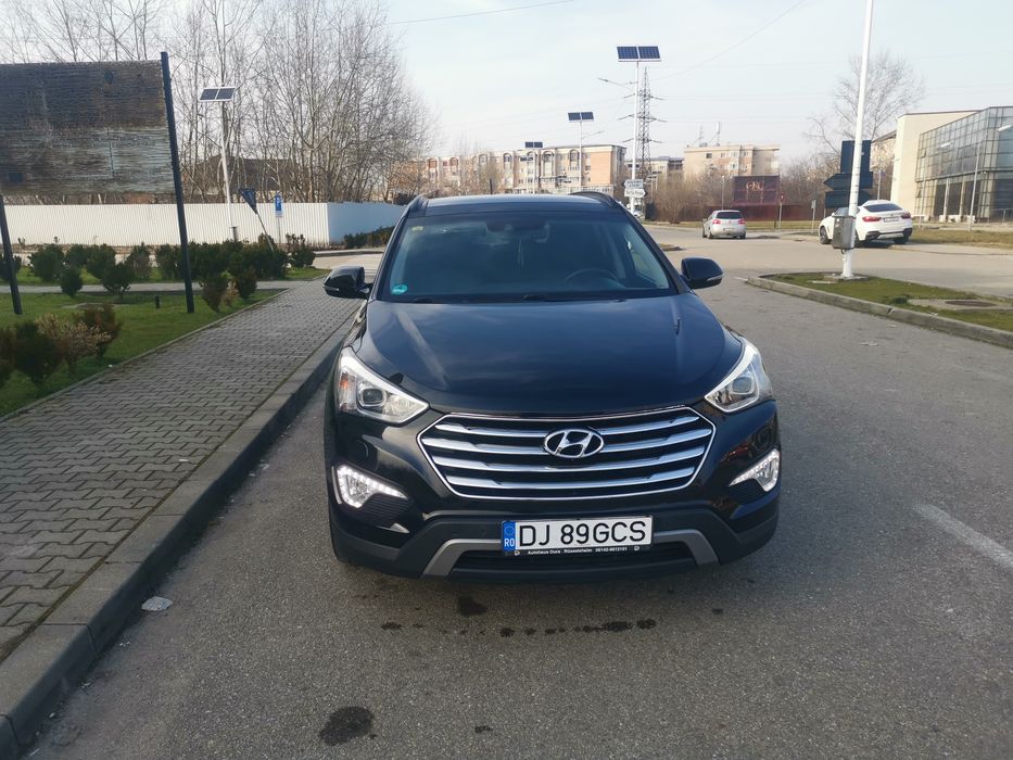 Hyundai Grand Santa Fe - EXECUTIVE FULL