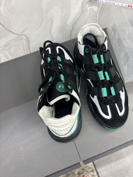 ОРИГИНАЛ!! Кросовки адидас 40-41 размера