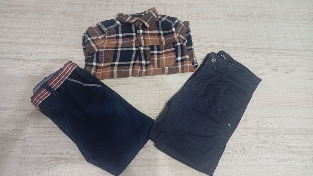 Set cămașă și pantaloni