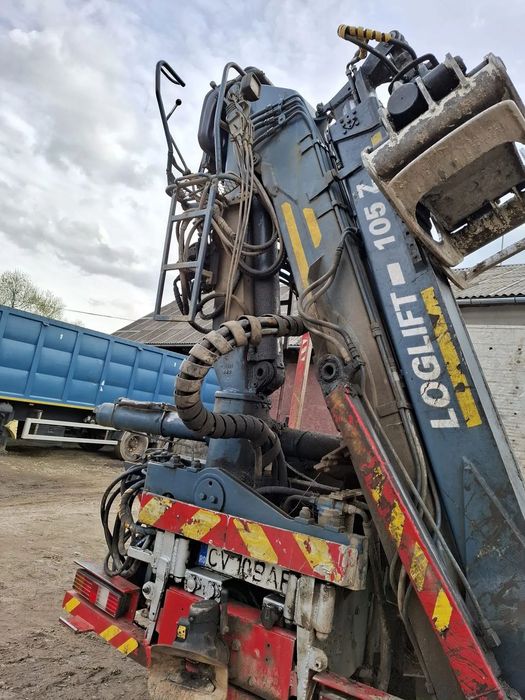 Alta Macara forestiera Loglift model 105Z Macara forestiera Loglift model 105Z