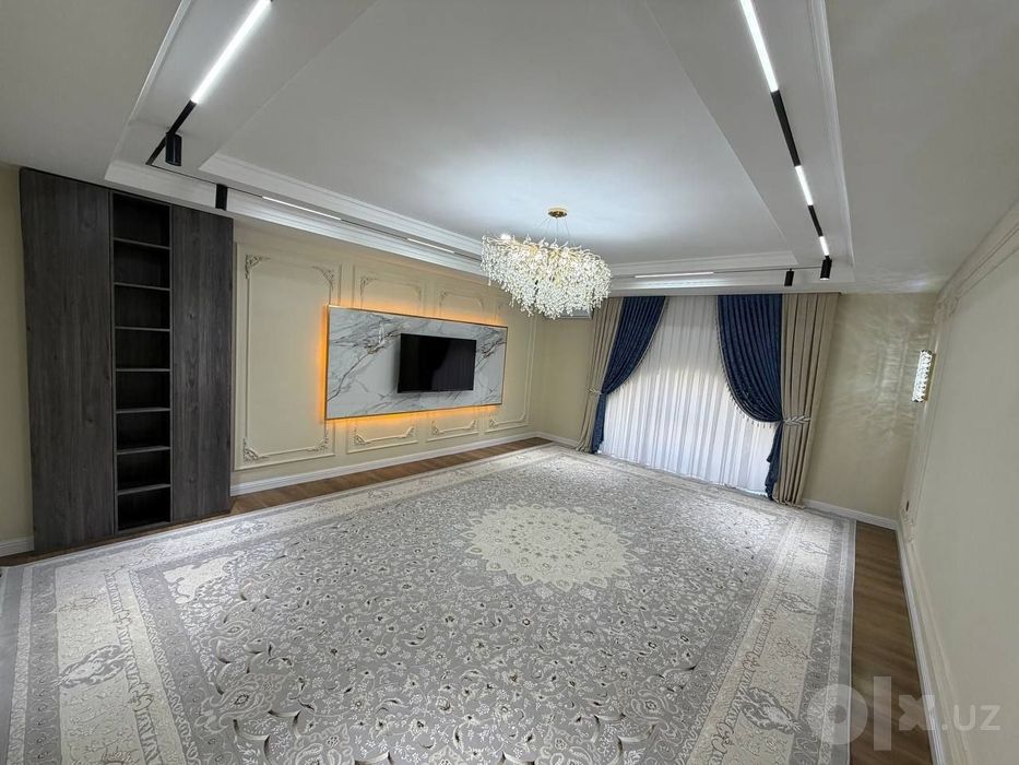 4-хона + холл, Без глухой, 860 за м.кв ул. Ахунбабаева(Спартак) элон55