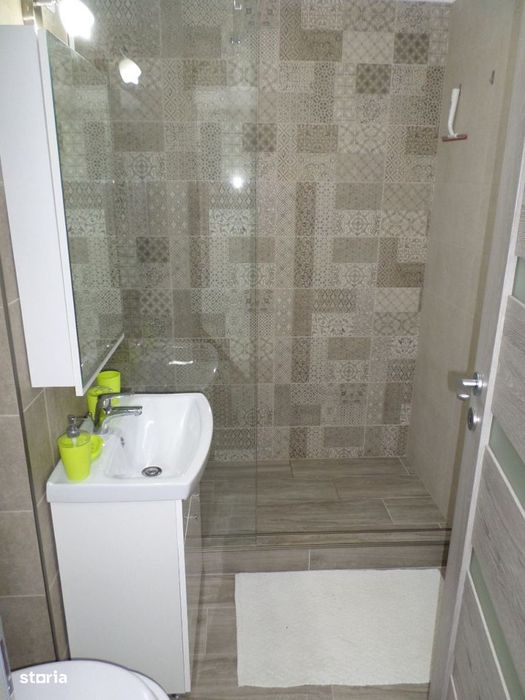 Apartament 3 camere de inchiriat in Ploiesti, zona 9 Mai