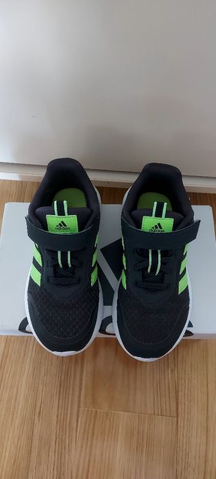 Adidași pentru copii, marimea 31