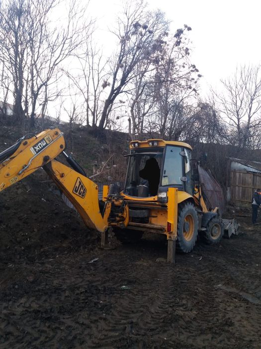 Inchiriez MiniBuldoexcavator & Buldoexcavator|Compactor 3T