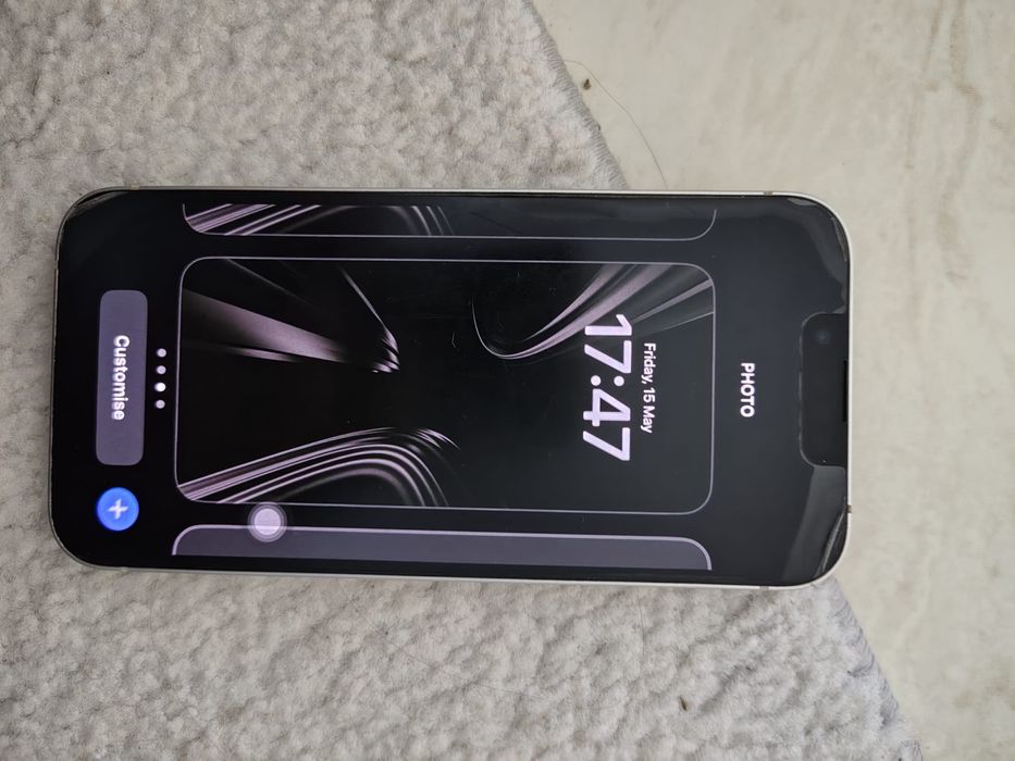 Telefon iphone 13
