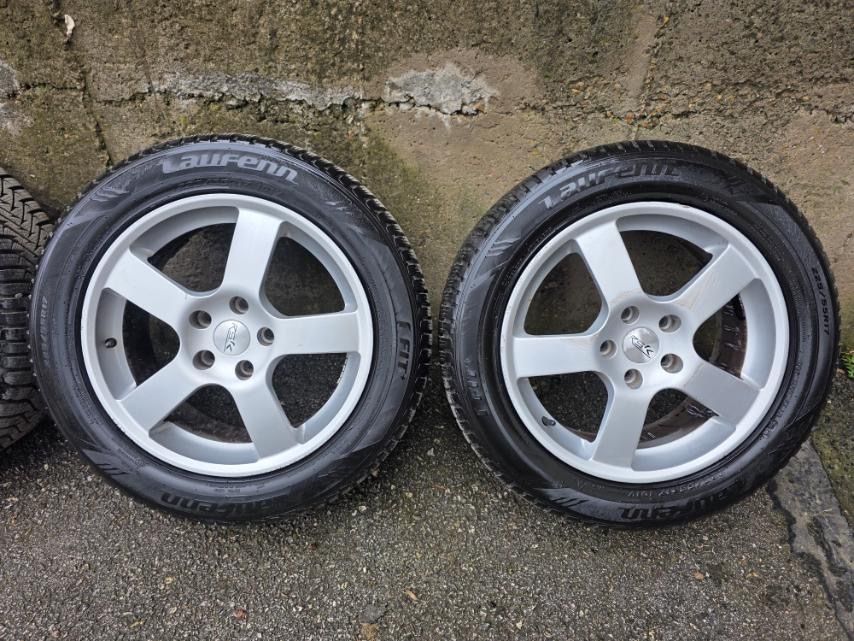 Джанти със зимни гуми за SUV размер 17 225/55/17 с нови зимни гуми