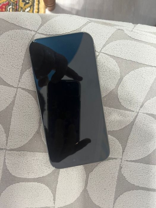 Iphone 15 pro продам