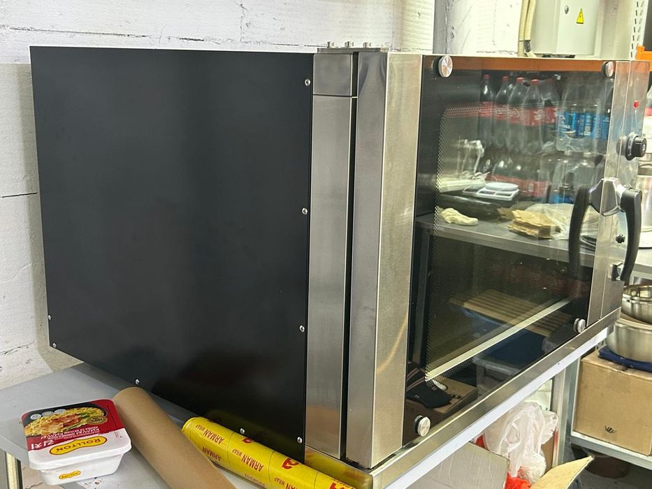 Пароконвекционая печь