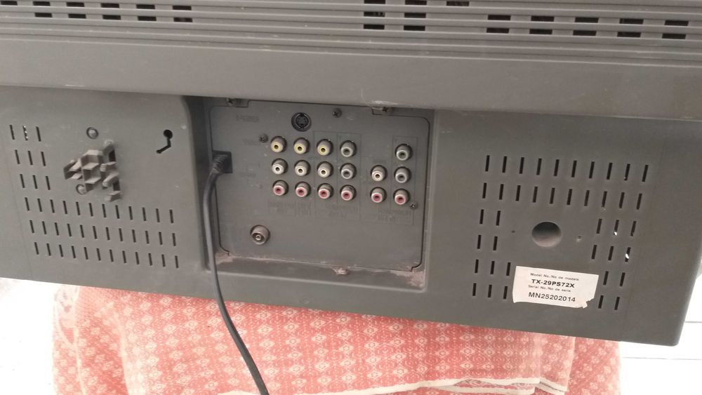 Телевизор Панасоник