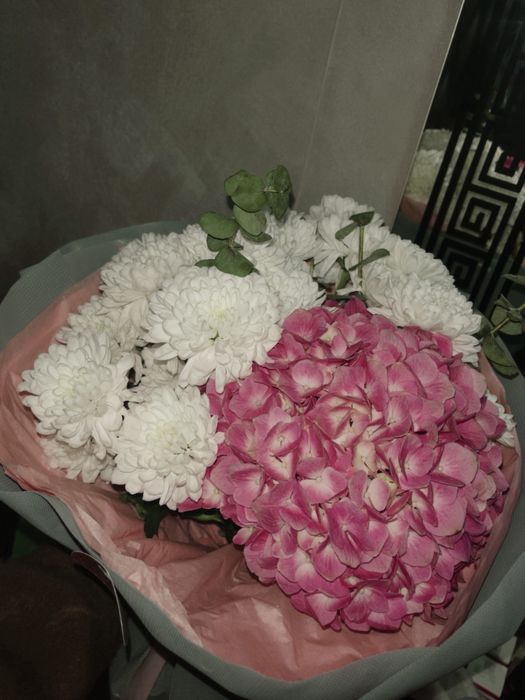 Продается букеты цветов