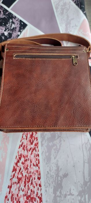 Нова италианска чанта от естествена кожа