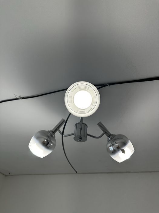 Продам   Люстру