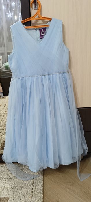 Продам новогоднее платье