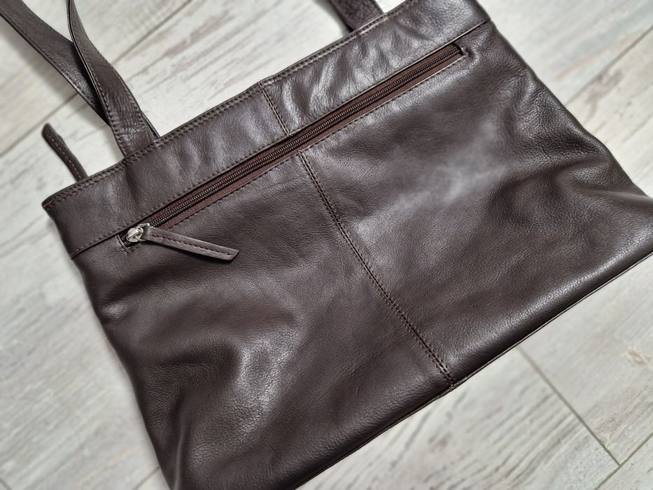 Дамска кожена чанта .100% естествена кожа