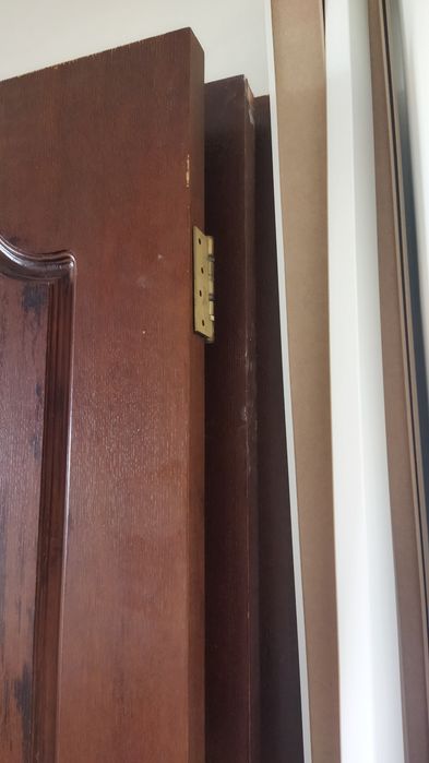 Продам межкомнатные двери