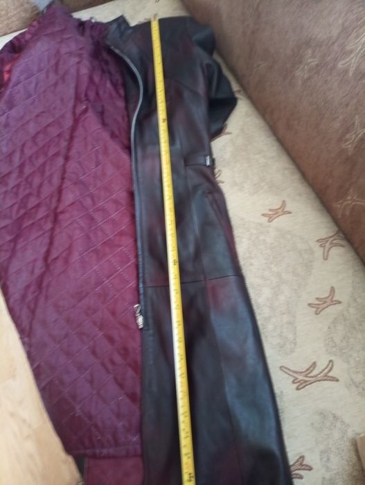 Geaca lunga de piele mărime s/m