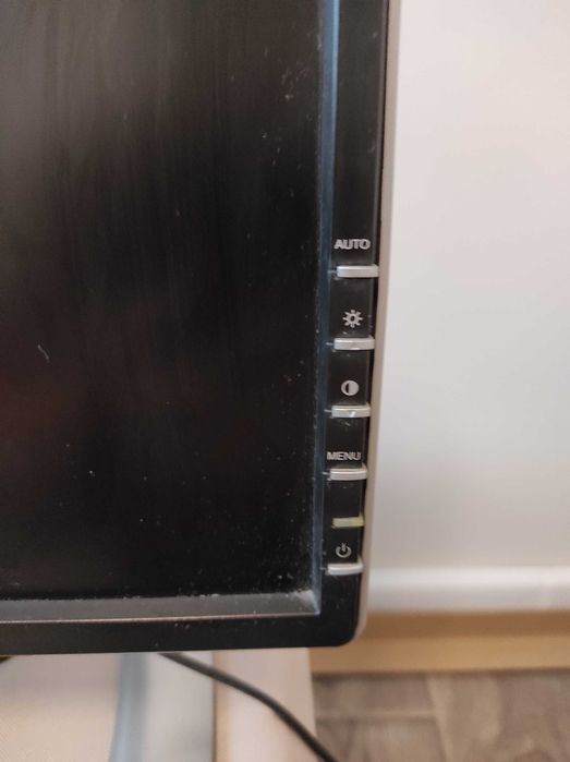 Монитор AOC 35 лева