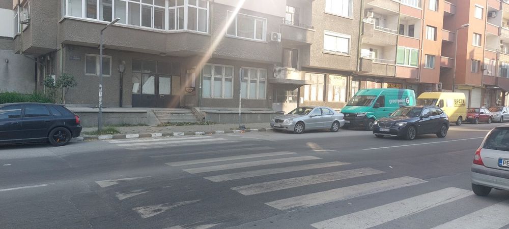 Продава се Магазин в Асеновград - 265 кв.м за 1114 €/кв.м - Снимка #1