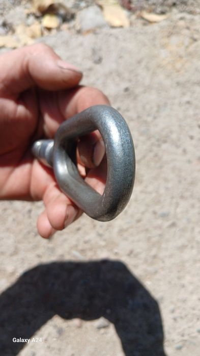 Буксировочный Крюк БМВ BMW e30, e32, e34, e36, e39