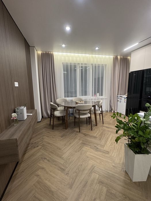 Продам 3 ех комн квартиру