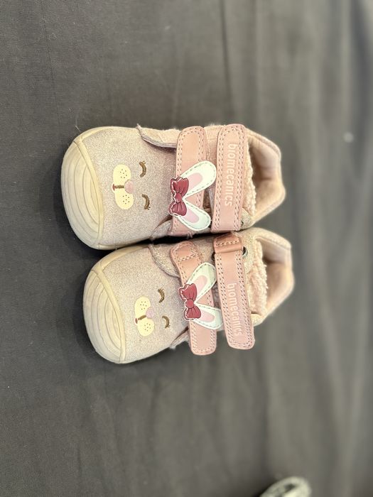 Обувки Biomecanics и Беко