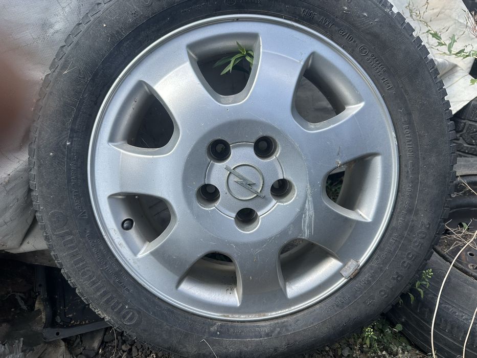 Оригинални джанти за Opel astra H 2007г/ опел астра H/ 16цола 5х110 65.1мм/ 6Jx16ET44/ подходяща зафира А и Б вектра Ц