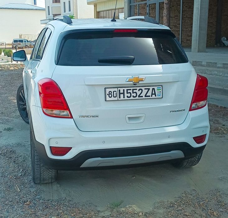 Трекер машинаси тез сотилади