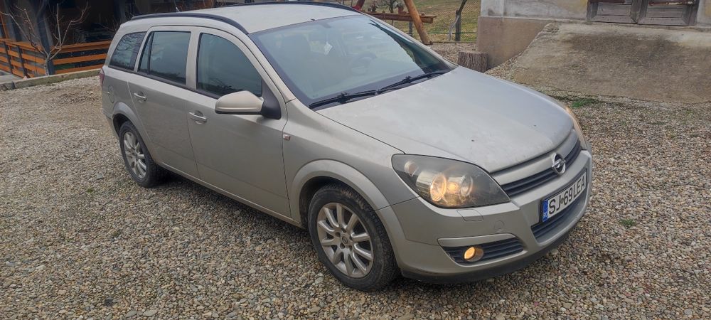 dezmembrez opel 17 cdti an 2005