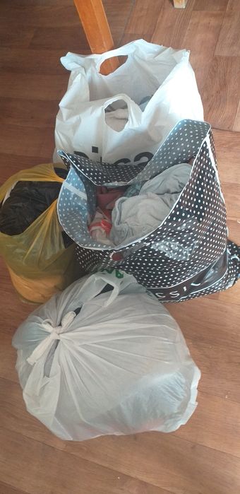 Отдам вещи без разбора