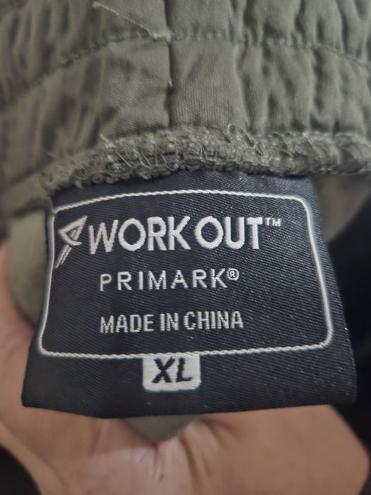 Спортивный костюм