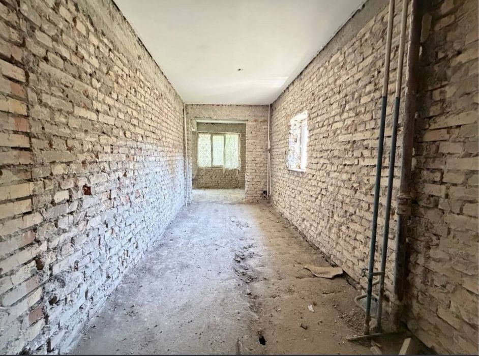 Дархан 3/4/5 Совминка 140м2 лифт есть Срочно