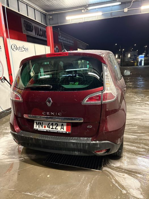 RENAULT Scenic 2012 — imagine 3